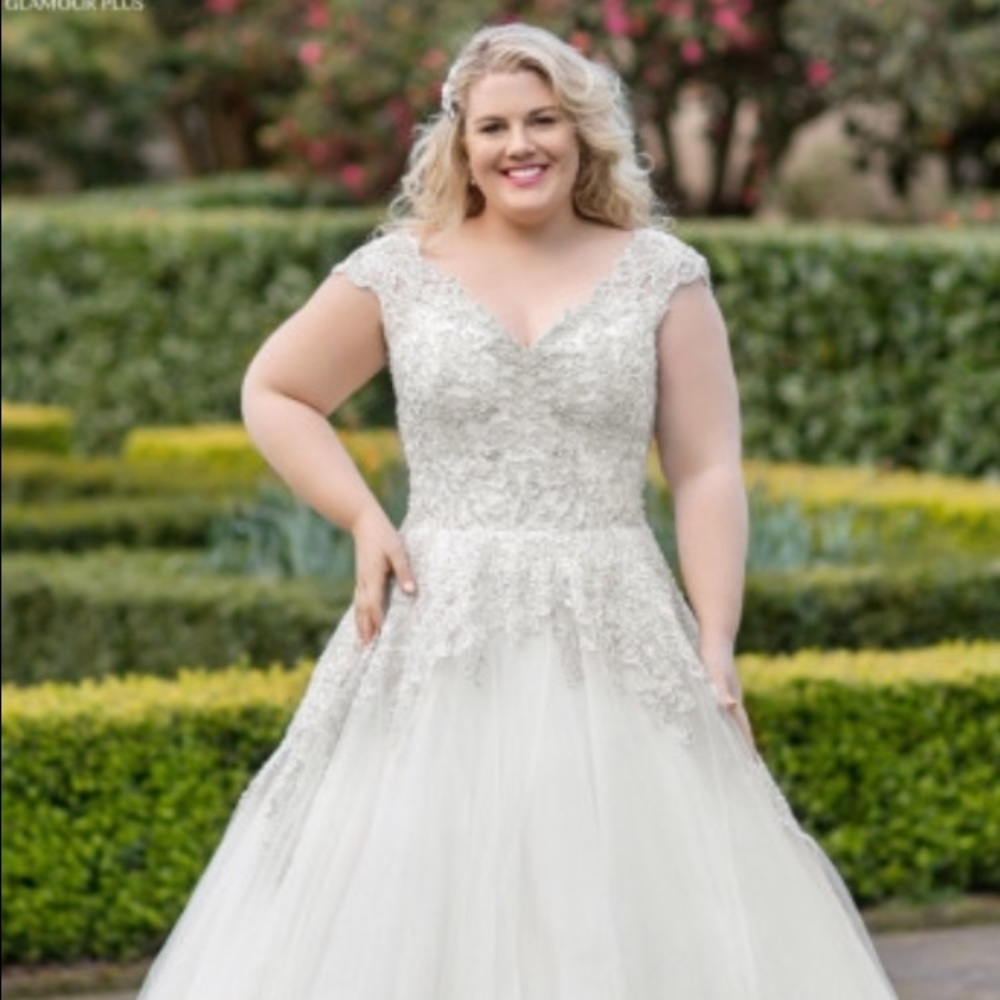 Ball Gown Wedding Dress